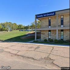 Family 1st Dental, dentists office located at 2928 Hamilton Blvd, Sioux City, IA.