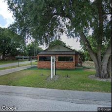 Crown Dental Implants, dentists office located at 242 Taylor St, Ocoee, FL.