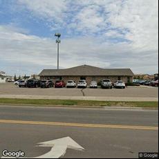 Dakota Square Dental: Dr. Patrick Landsiedel, dentists office located at 1000 31st Ave SW, Minot, ND.