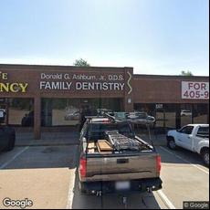 West Edmonds Family Dentist, dentists office located at 340 S Santa Fe Ave, Edmond, OK.