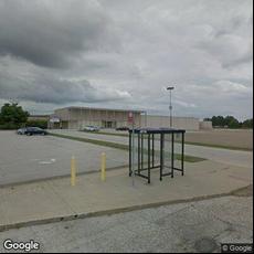 American Dental Centers, dentists office located at Chapel Hill Mall, Akron, OH.