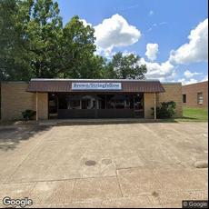 Brown Dental Center, dentists office located at 409 Hickory St, Texarkana, AR.