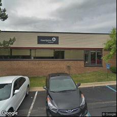 Lloyd W. Lariscy, DDS, dentists office located at 33505 W 14 Mile Rd, Farmington Hills, MI.