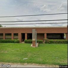 Ennis Dental Center, dentists office located at 900 W Ennis Ave, Ennis, TX.