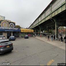 Broadway Family Dental, dentists office located at 372 Stockton St, Brooklyn, NY.
